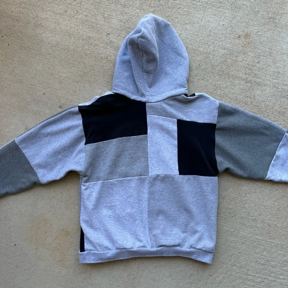 Upcycled Nike Patchwork Set - Picture 3 of 5
